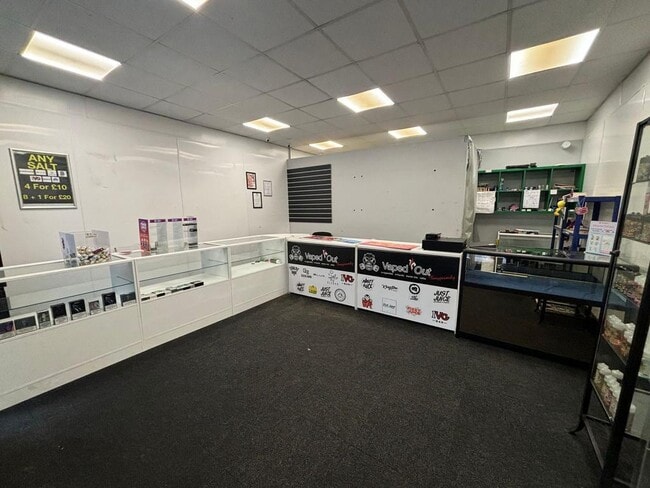 More details for 109 Dunraven St, Tonypandy - Retail to Rent