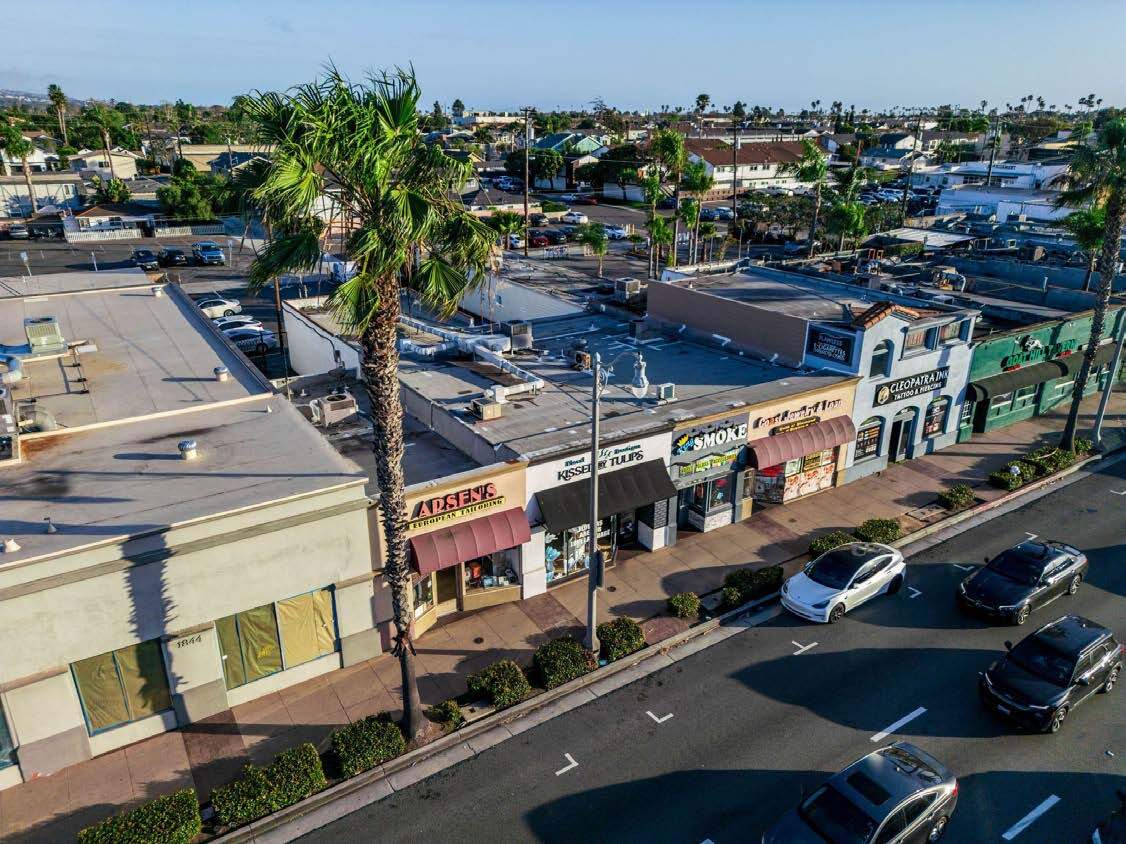 Retail Portfolio portfolio of 4 properties for sale on LoopNet.co.uk Primary Photo- Image 1 of 17