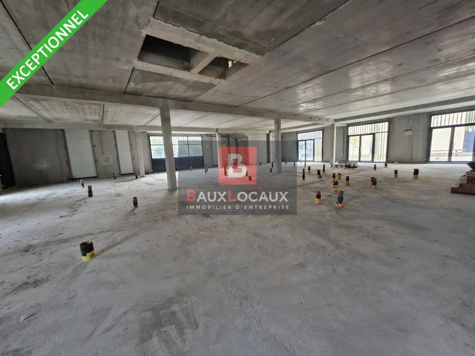 Office in Aubagne to rent Building Photo- Image 1 of 11