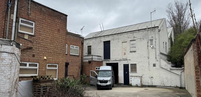 Stanlake Mews, London to rent Primary Photo- Image 1 of 2