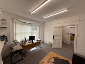 38 Salisbury Rd, Worthing to rent Interior Photo- Image 1 of 9