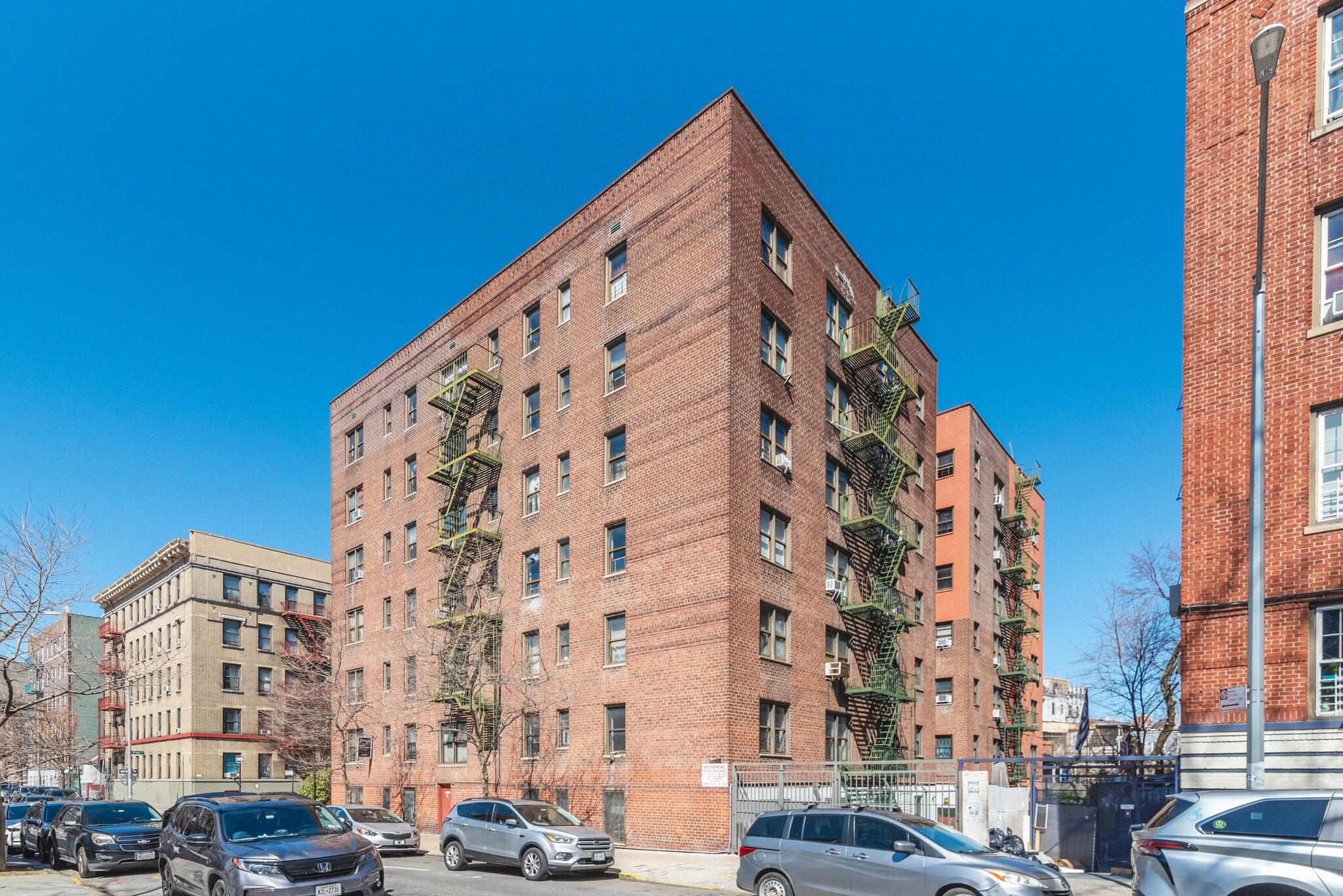 2830 Briggs Ave, Bronx, NY for sale Building Photo- Image 1 of 1