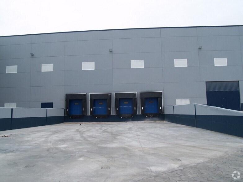 Industrial in Borox, Toledo to rent - Building Photo - Image 1 of 7