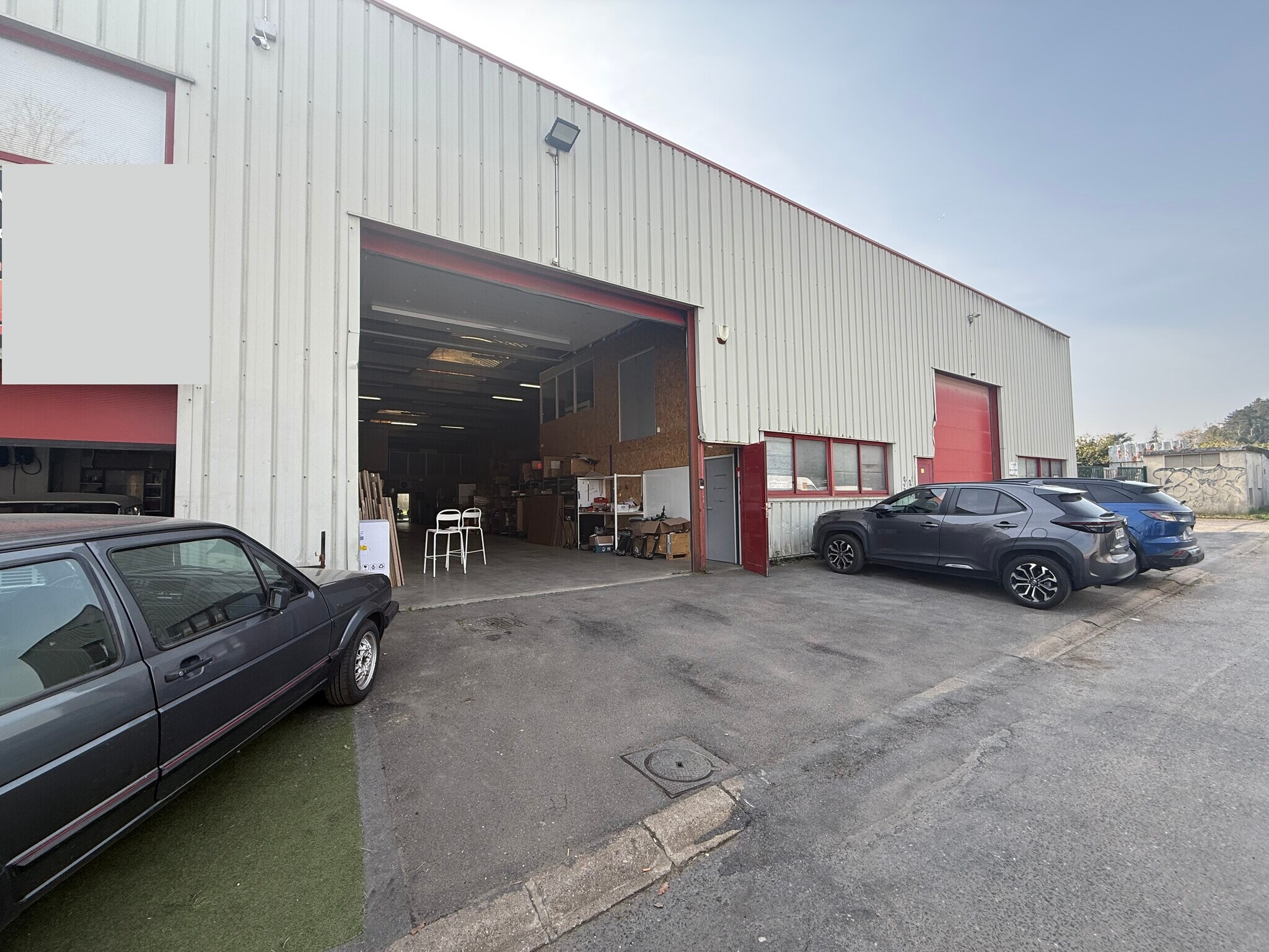 2 Rue Du Parc, Hérouville-en-Vexin for sale Primary Photo- Image 1 of 8