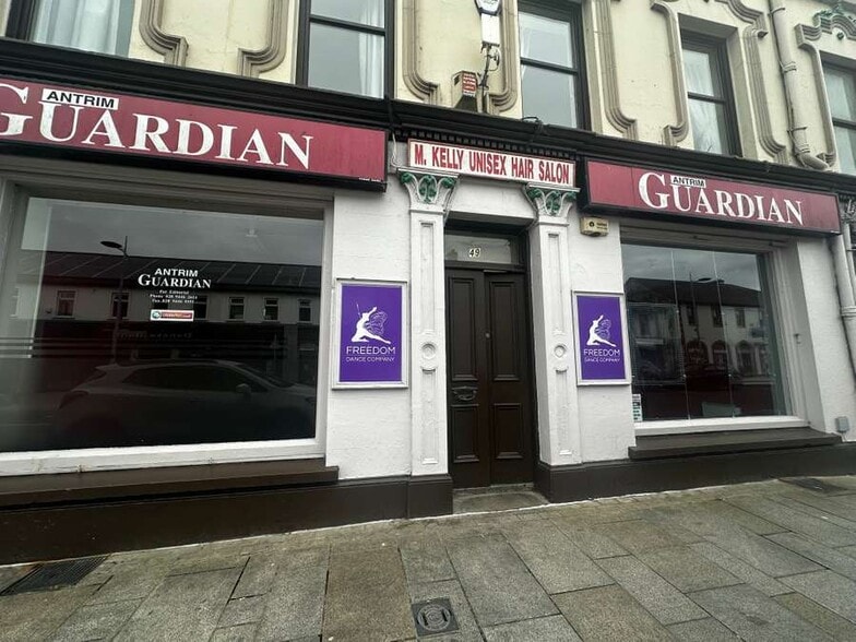 49 High St, Antrim to rent - Building Photo - Image 1 of 1