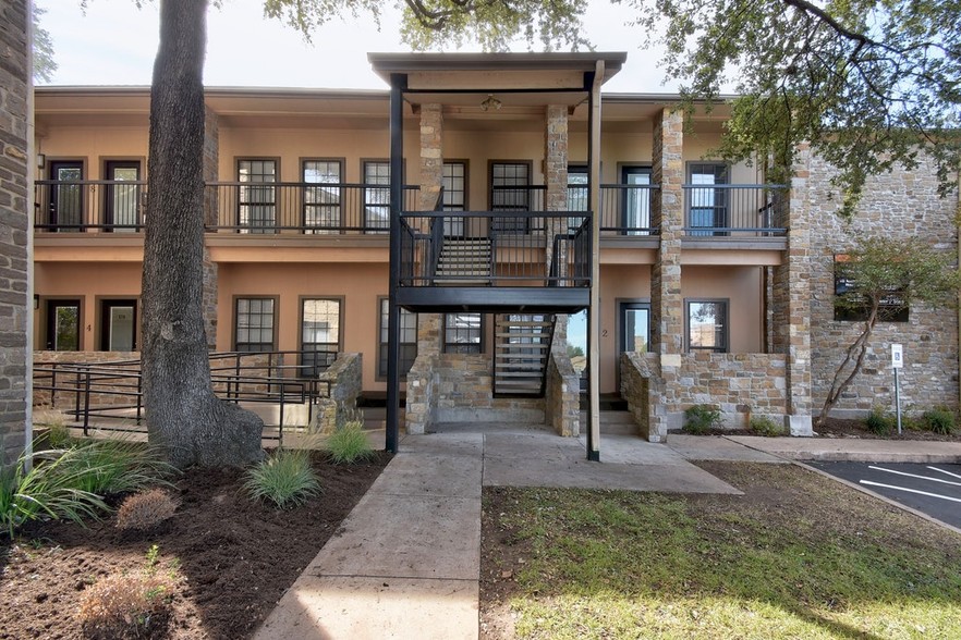 13740 Research Blvd, Austin, TX for sale - Primary Photo - Image 1 of 16