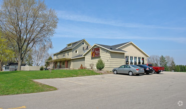 800 S Main St, Lake Mills, WI for sale Building Photo- Image 1 of 62