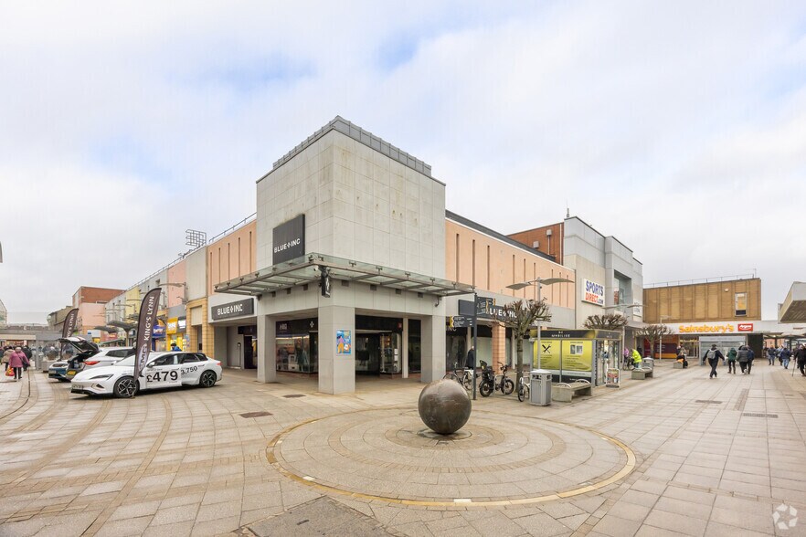 30-34 Broad St, Kings Lynn for sale - Primary Photo - Image 1 of 1