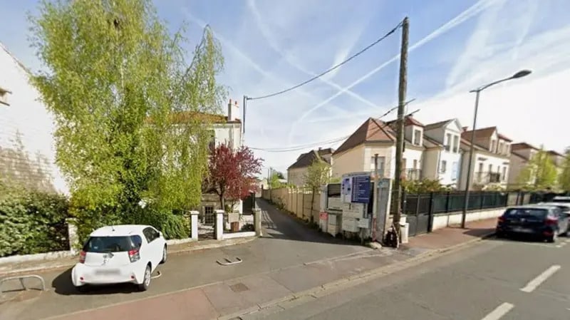 Rue Des Cormiers, Chatou to rent - Building Photo - Image 2 of 22