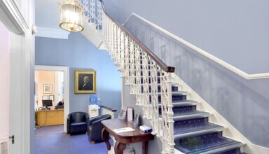 27 Rutland Sq, Edinburgh to rent Interior Photo- Image 1 of 5