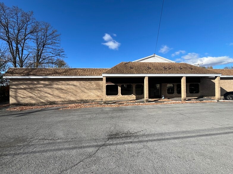 13324 Pennsylvania Ave, Hagerstown, MD for sale - Building Photo - Image 1 of 6