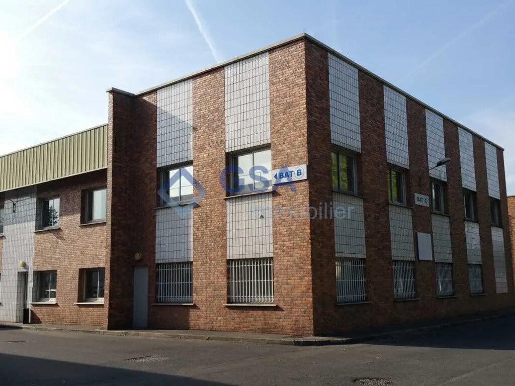 Location Bureaux 87 m² - Photo 1