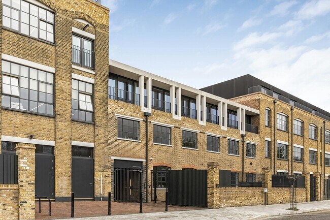 More details for 98 De Beauvoir Rd, London - Office to Rent