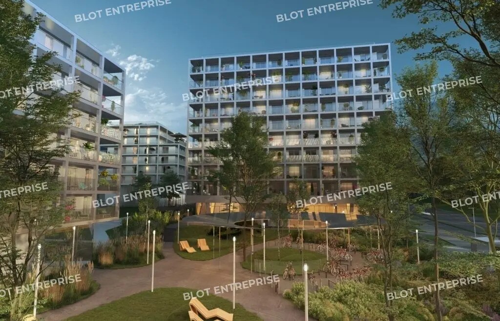 Office in Rennes for sale Building Photo- Image 1 of 14