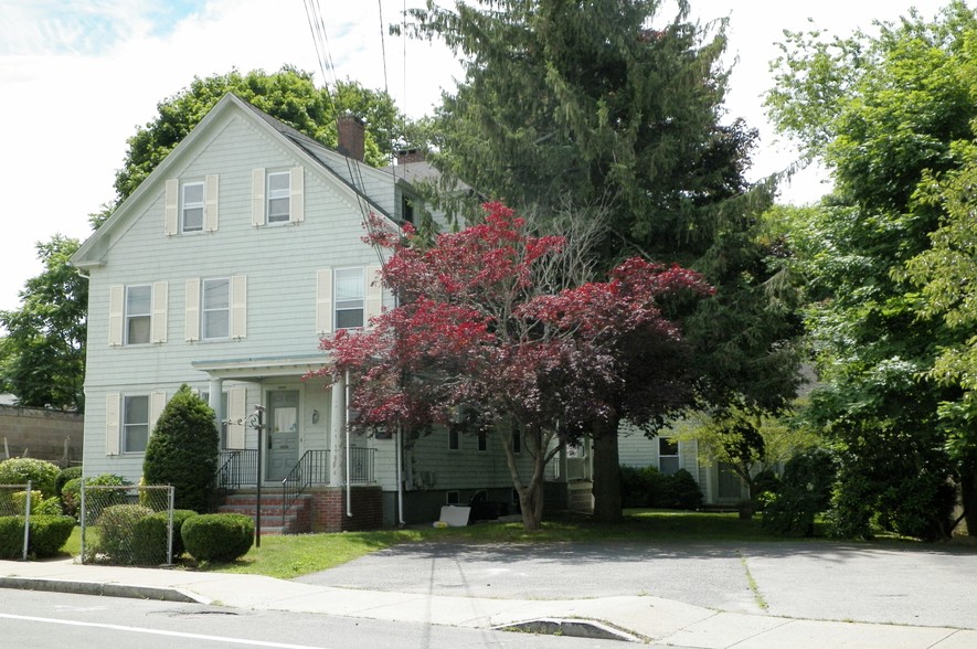 1550 Smith St, North Providence, RI for sale - Building Photo - Image 1 of 1