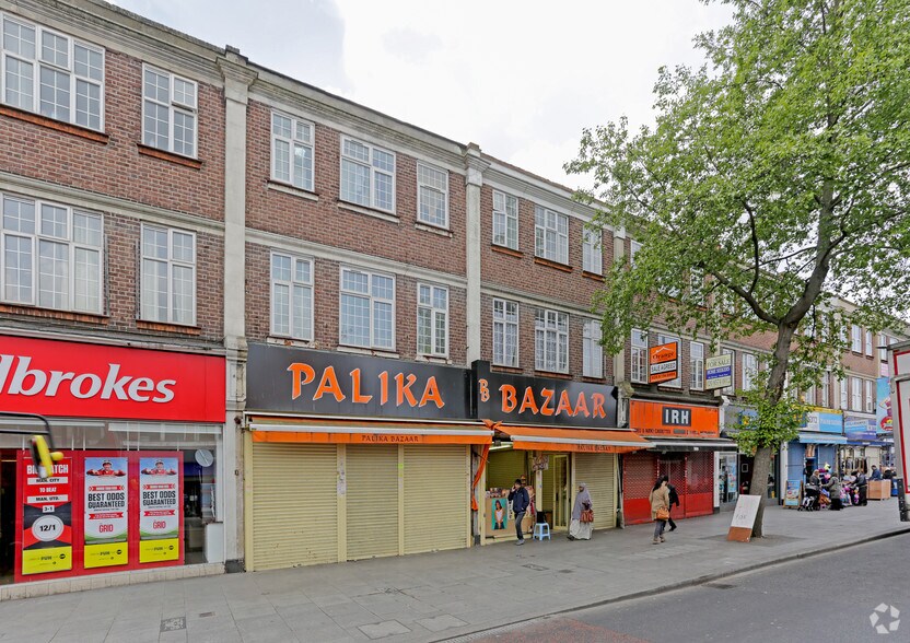 37-39 The Broadway, Southall for sale - Primary Photo - Image 1 of 1