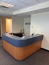 1230 Oakley Seaver Dr, Clermont, FL to rent Interior Photo- Image 2 of 3