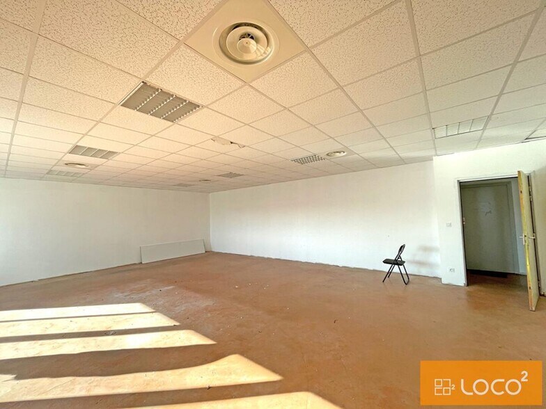 1 Impasse Des Metiers, Pechbonnieu for sale - Interior Photo - Image 3 of 19