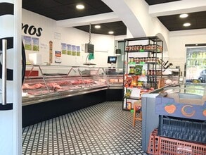 Retail in Sabadell, Barcelona to rent Interior Photo- Image 1 of 40