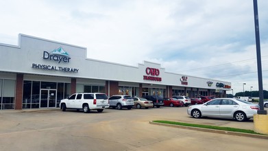 962 W Main St, Louisville, MS for rent Building Photo- Image 1 of 2