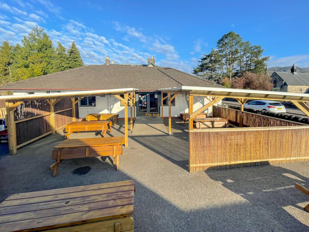 3A Atholl Rd, Pitlochry for sale Primary Photo- Image 1 of 1