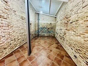 Retail in Talavera de la Reina, Toledo to rent Interior Photo- Image 2 of 9