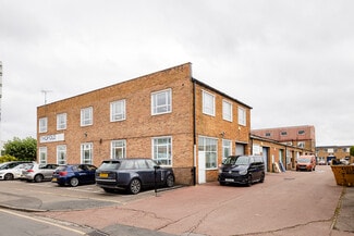 More details for 63-77 Milford Rd, Reading - Light Industrial for Sale