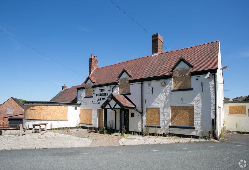 16C Straits Rd, Dudley for sale - Primary Photo - Image 1 of 1