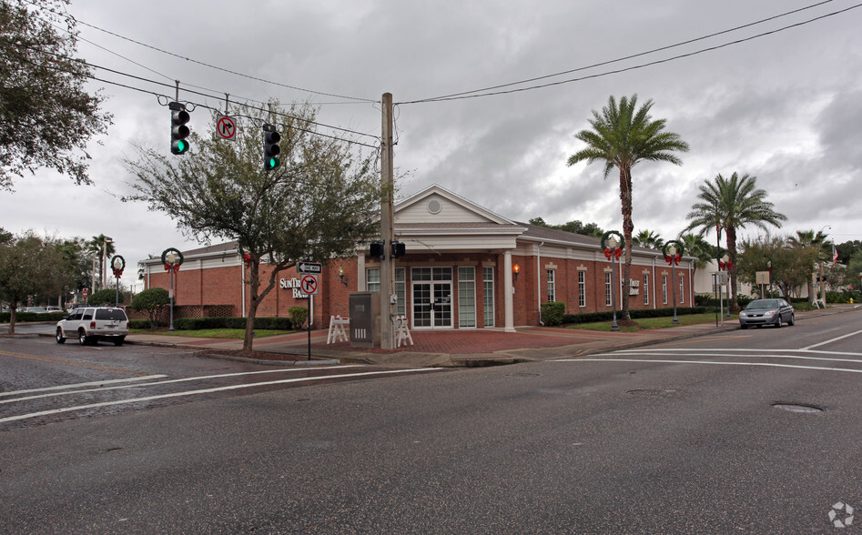 201 W Reynolds St, Plant City, FL for rent - Primary Photo - Image 1 of 14