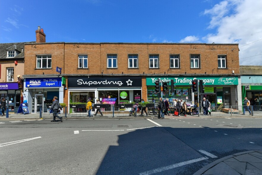 Market Place & Sherrard Street portfolio of 2 properties for sale on LoopNet.co.uk - Building Photo - Image 1 of 4