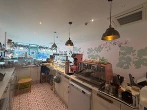 1-23 Lyttleton Rd, London to rent Interior Photo- Image 2 of 4