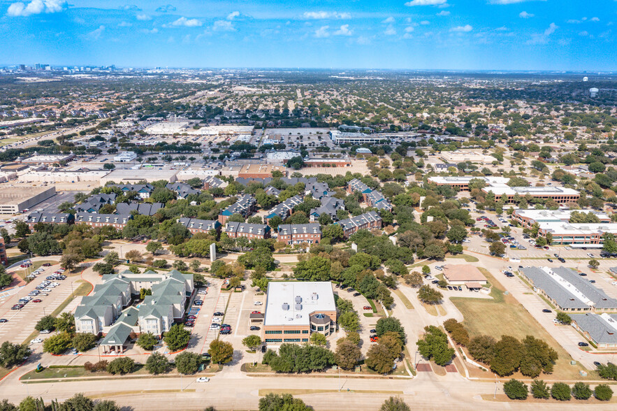 4701 Old Shepard Pl, Plano, TX for rent - Building Photo - Image 3 of 36