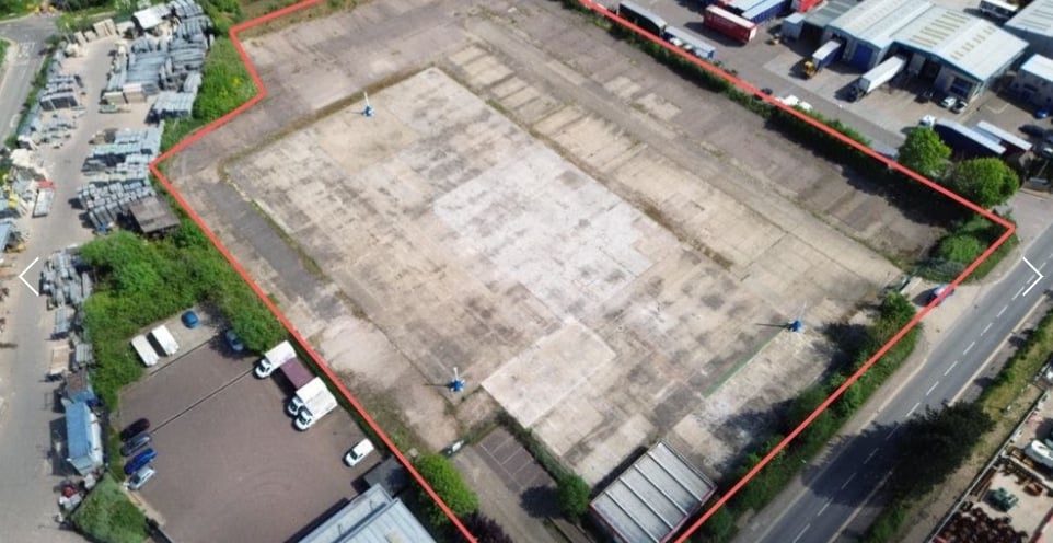 Boundary Way, Hemel Hempstead to rent - Building Photo - Image 1 of 1