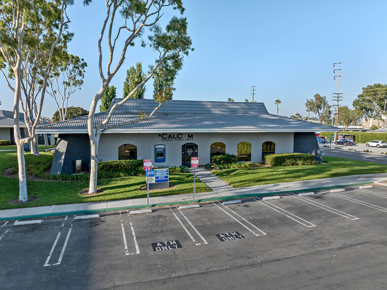 3400 Torrance Blvd, Torrance, CA for rent - Building Photo - Image 1 of 33