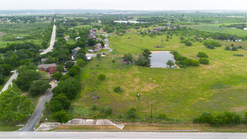 5024 Old Bastrop hwy, San Marcos, TX for sale - Building Photo - Image 3 of 8