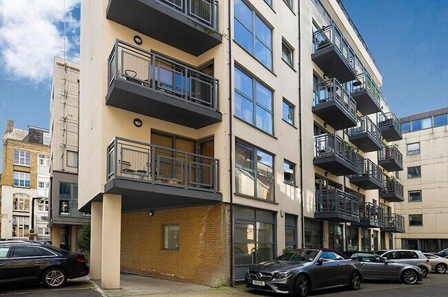 More details for 7 Bell Yard Mews, London - Office to Rent