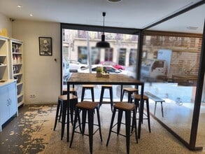 Retail in Barcelona, Barcelona to rent Interior Photo- Image 1 of 17