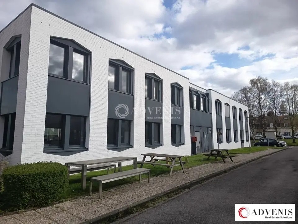 Office in VILLENEUVE-D'ASCQ to rent Building Photo- Image 1 of 8