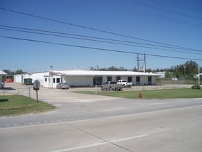 10656 LA Hwy 23, Belle Chasse, LA for sale Primary Photo- Image 1 of 1