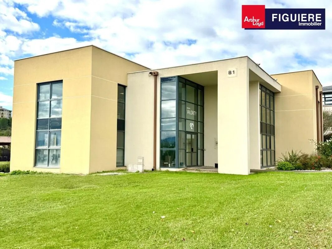 565 Rue René Descartes, Aix-en-Provence to rent Building Photo- Image 1 of 11