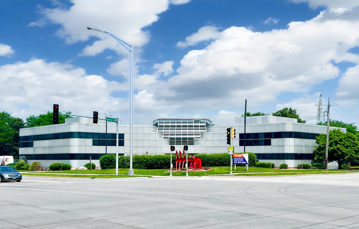 1700 W Central Rd, Arlington Heights, IL to rent Building Photo- Image 1 of 13