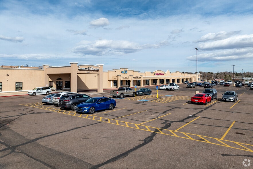 Printers Park Market Center portfolio of 6 properties for sale on LoopNet.co.uk - Building Photo - Image 3 of 22