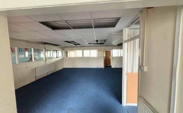 9 Derby St, Manchester to rent Interior Photo- Image 1 of 3