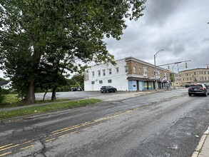 485 Dewey Ave, Rochester, NY for rent Building Photo- Image 2 of 40