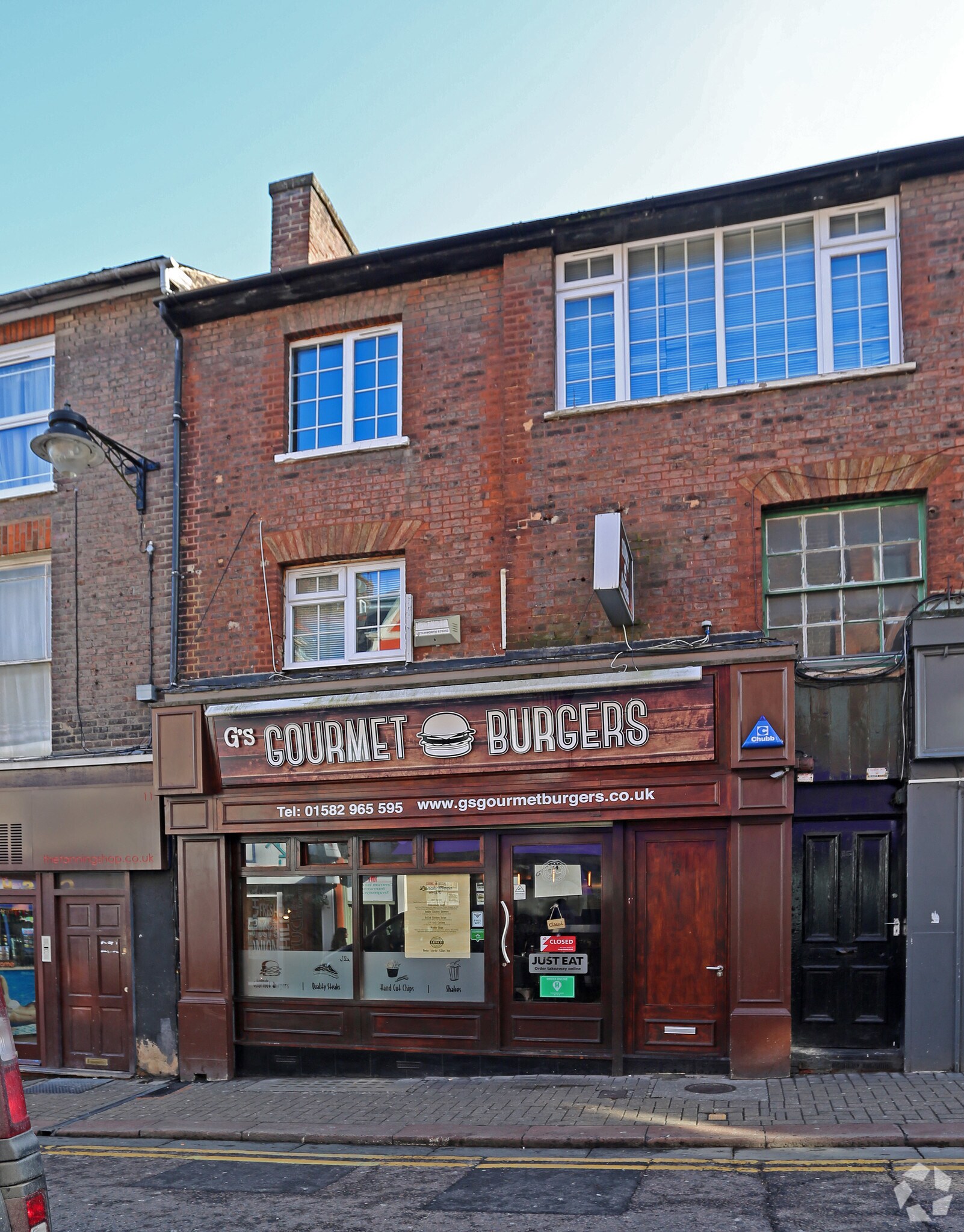 13 Wellington St, Luton for sale Building Photo- Image 1 of 1