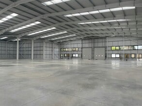 London Rd, Macclesfield to rent Interior Photo- Image 1 of 2