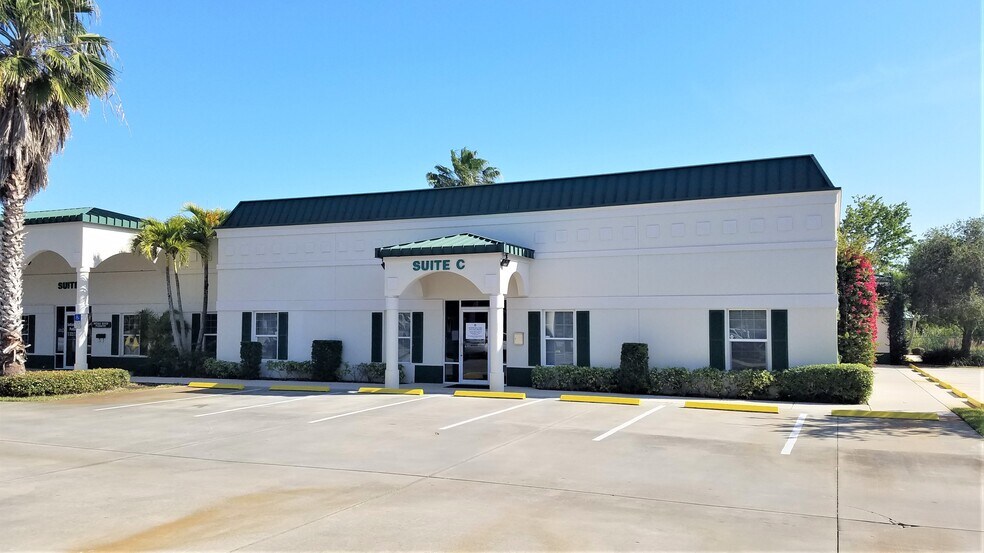 1255 37th St, Vero Beach, FL for sale - Building Photo - Image 1 of 1