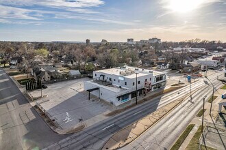 2516 E 15th St, Tulsa, OK for rent Primary Photo- Image 1 of 13