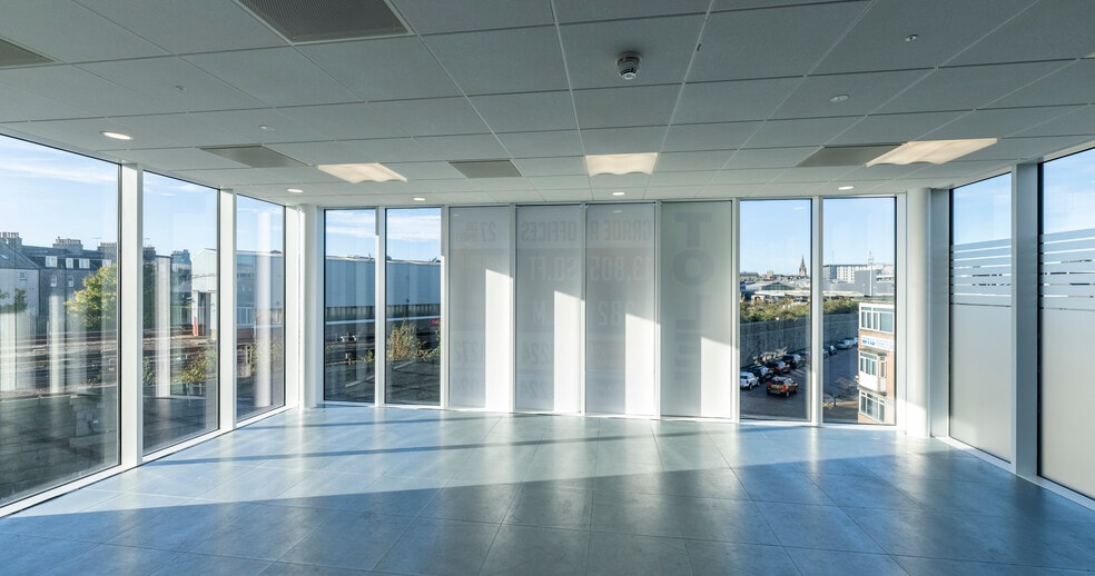 Old Ford Rd, Aberdeen to rent - Building Photo - Image 1 of 3