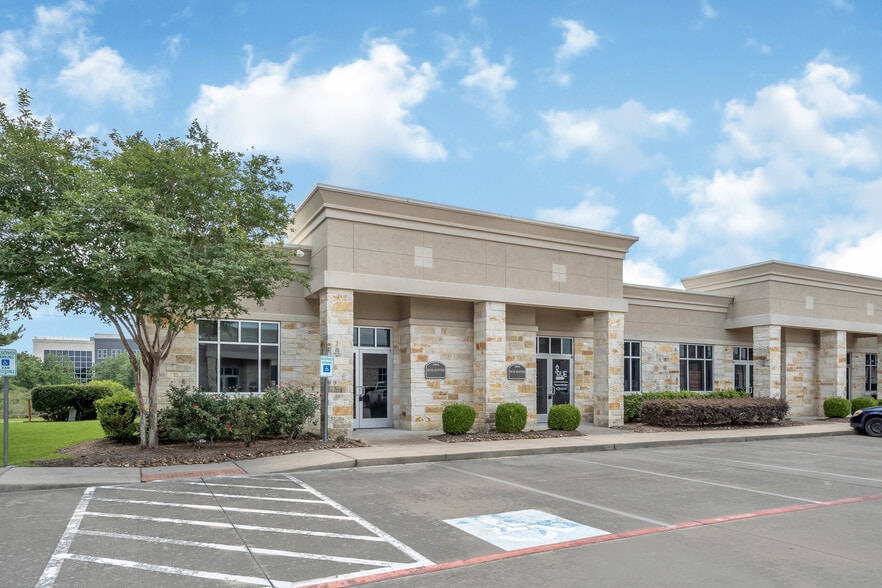 440 Cobia Dr, Katy, TX for sale - Building Photo - Image 3 of 40